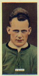 1936 Carreras Popular Footballers #11 Sammy Black Front