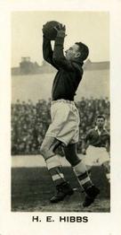 1935 John Sinclair English & Scottish Football Stars #29 Harry Hibbs Front
