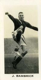 1935 John Sinclair English & Scottish Football Stars #32 Joe Bambrick Front