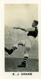 1935 John Sinclair English & Scottish Football Stars #44 Ted Drake Front