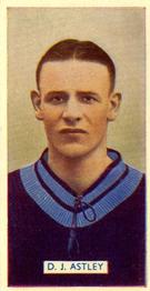 1935 Carreras Famous Footballers #31 D. J. Astley Front
