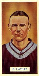 1935 Carreras Famous Footballers #31 D. J. Astley Front