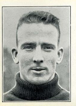 1935 R & J Hill Popular Footballers #17 Harry Hibbs Front
