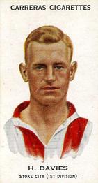 1934 Carreras Footballers #35 Harry Davies Front