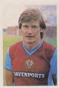1983-84 FKS Publishers Soccer Stars #18 Ken McNaught Front