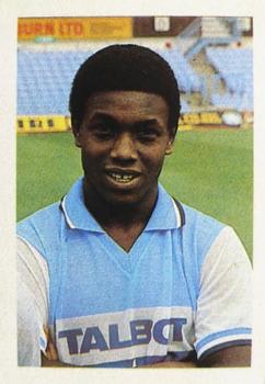 1983-84 FKS Publishers Soccer Stars #51 Danny Thomas Front