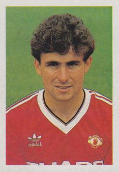 1983-84 FKS Publishers Soccer Stars #118 Arthur Albiston Front