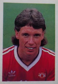 1983-84 FKS Publishers Soccer Stars #122 Mike Duxbury Front
