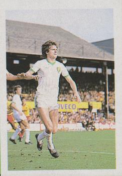 1983-84 FKS Publishers Soccer Stars #141 Steve Walford Front
