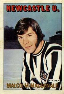 1972 A&BC Red Backs #204 Malcolm MacDonald Front