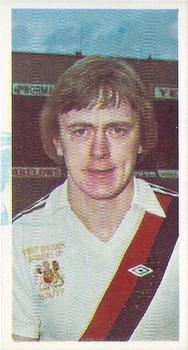 1978-79 Bassett & Co. Football #36 Peter Barnes Front