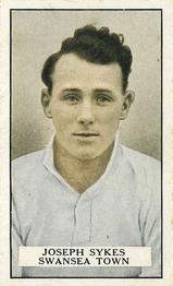 1926 Gallaher Famous Footballers #35 Joe Sykes Front