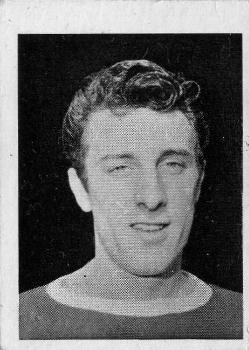 1966-67 A&BC Footballers #5 Albert Bennett Front