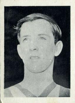 1966-67 A&BC Footballers #44 Tony Wagstaff Front