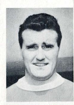 1966-67 A&BC Footballers #50 Noel Cantwell Front