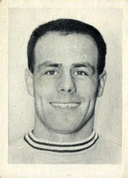 1966-67 A&BC Footballers #72 George Curtis Front