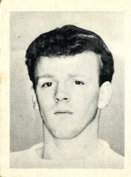 1966-67 A&BC Footballers #89 Billy Bremner Front