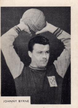 1966-67 A&BC Footballers #113 Johnny Byrne Front