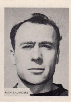 1966-67 A&BC Footballers #207 Ron Saunders Front