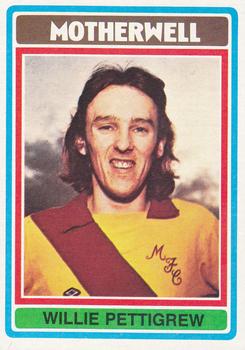 1976-77 Topps Footballers (Scottish, Red backs) #70 Willie Pettigrew Front