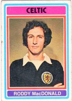 1976-77 Topps Footballers (Scottish, Red backs) #76 Roddie MacDonald Front
