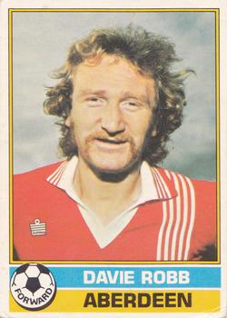 1977-78 Topps Footballers (Scottish, Yellow backs) #132 Davie Robb Front