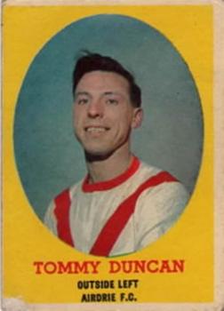 1963-64 A&BC Footballers (Scottish) #1 Tommy Duncan Front
