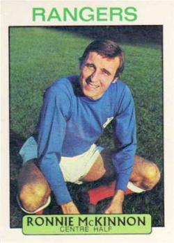 1971-72 A&BC Footballers (Scottish, Purple backs) #33 Ronnie McKinnon Front