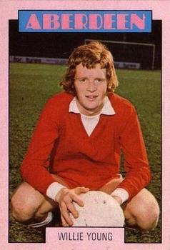 1973-74 A&BC Footballers (Scottish, Red backs) #82 Willie Young Front
