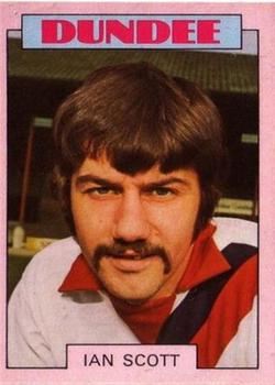 1973-74 A&BC Footballers (Scottish, Red backs) #99 Ian Scott Front