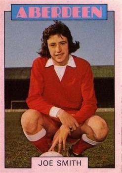 1973-74 A&BC Footballers (Scottish, Red backs) #118 Joe Smith Front