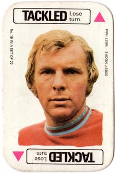 1972-73 A&BC Football Card Game #18 Bobby Moore Front