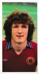 1981-82 Bassett & Co. Football #5 Allan Evans Front