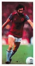 1981-82 Bassett & Co. Football #13 Dennis Mortimer Front