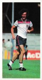 1981-82 Bassett & Co. Football #19 Terry McDermott Front