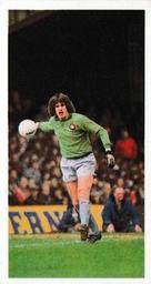 1981-82 Bassett & Co. Football #46 Phil Parkes Front