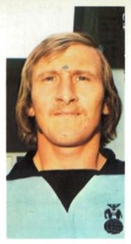 1975-76 IPC Magazines Soccer Super Stars of Britain #9 Tom Hutchison Front