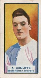 1930 D.C. Thomson Footballers and Cars #9 Arthur Cunliffe Front