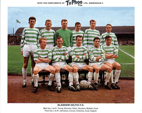 1965-66 Ty-Phoo Famous Football Clubs #NNO Celtic Team Group Front