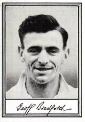 1953 Barratt & Co. Famous Footballers (A1) #19 Geoff Bradford Front