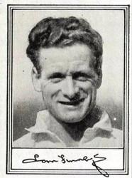 1953 Barratt & Co. Famous Footballers (A1) #42 Tom Finney Front