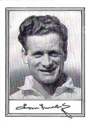 1954 Barratt & Co. Famous Footballers (A2) #28 Tom Finney Front
