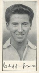 1958 Barratt & Co. Famous Footballers (A6) #30 Cliff Jones Front