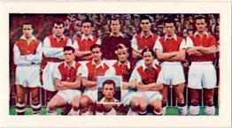 1957-58 Soccer Bubble Gum Soccer Teams Series 1 #2 Arsenal F.C. Front