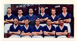 1957-58 Soccer Bubble Gum Soccer Teams Series 1 #14 Everton F.C. Front