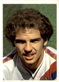 1980-81 Daily Star Football #79 Paul Hinshelwood Front