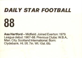 1980-81 Daily Star Football #88 Asa Hartford Back