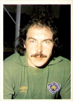 1980-81 Daily Star Football #137 Mark Wallington Front