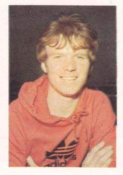 1980-81 Daily Star Football #374 Alex McLeish Front