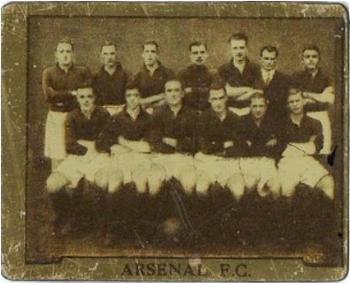 1931 Topical Times Famous Football Teams #NNO Arsenal F.C. Front